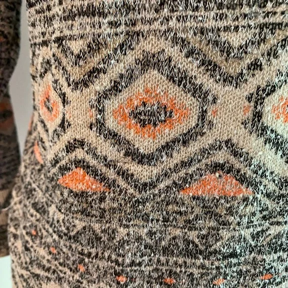 Almost famous Womens size M loose fit loose knit sweater blouse - Picture 3 of 4